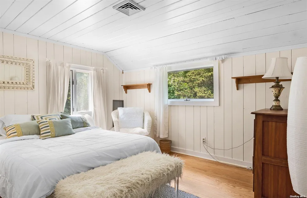 61 Lower 7 Ponds Road Water Mill, NY 11976