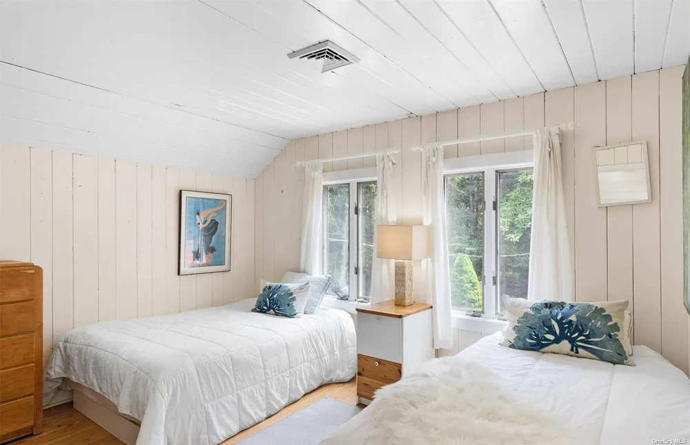 61 Lower 7 Ponds Road Water Mill, NY 11976