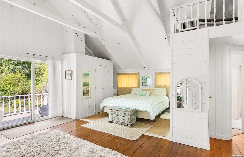 61 Lower 7 Ponds Road Water Mill, NY 11976