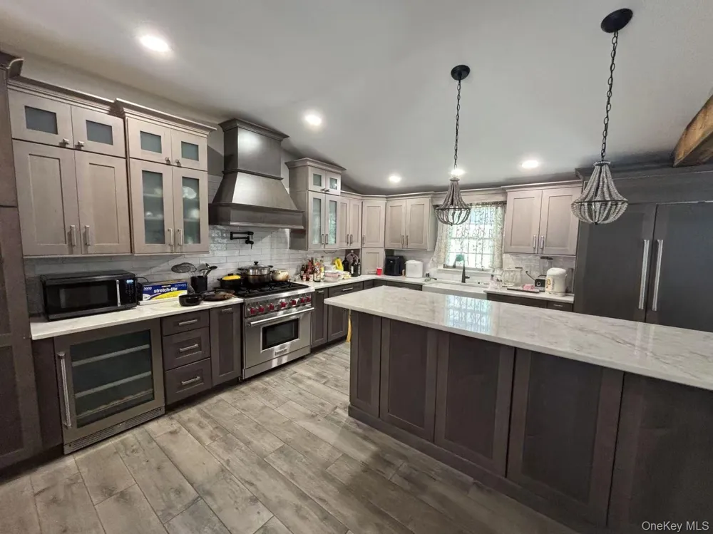 45 Croft Lane Smithtown, NY 11787