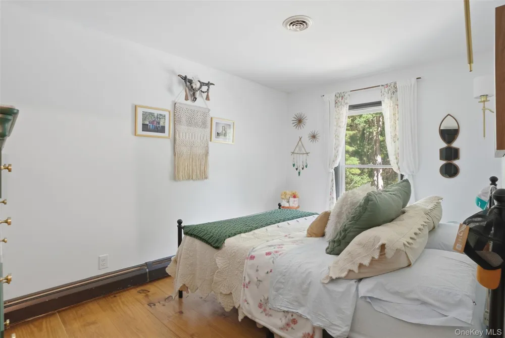 1431 Forestburgh Road Glen Spey, NY 12737