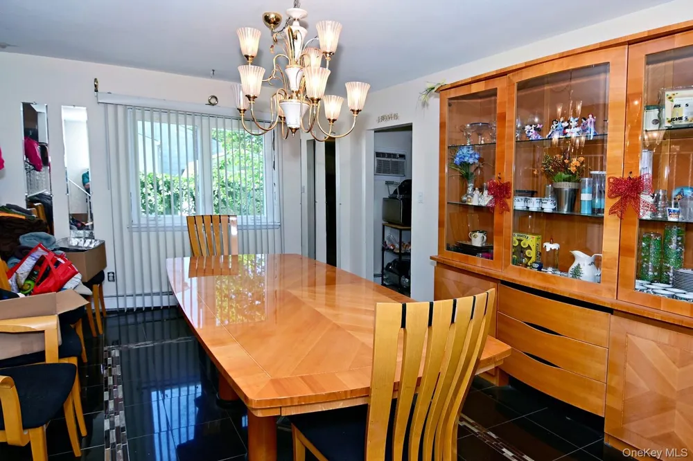36 Willow Street Selden, NY 11784