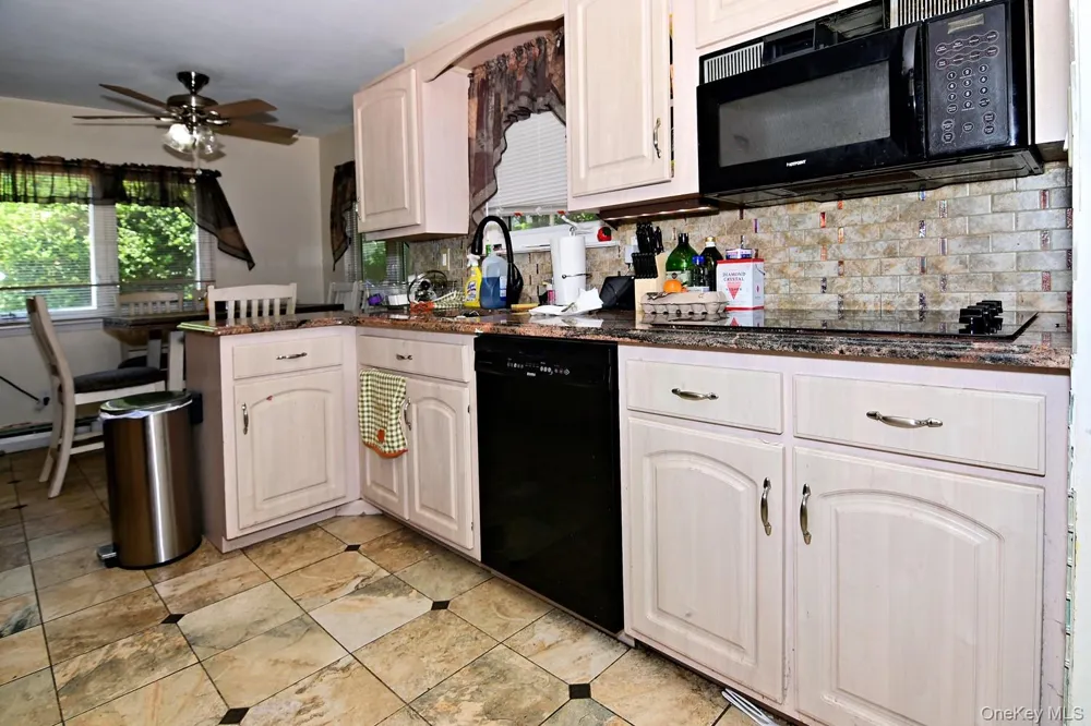 36 Willow Street Selden, NY 11784