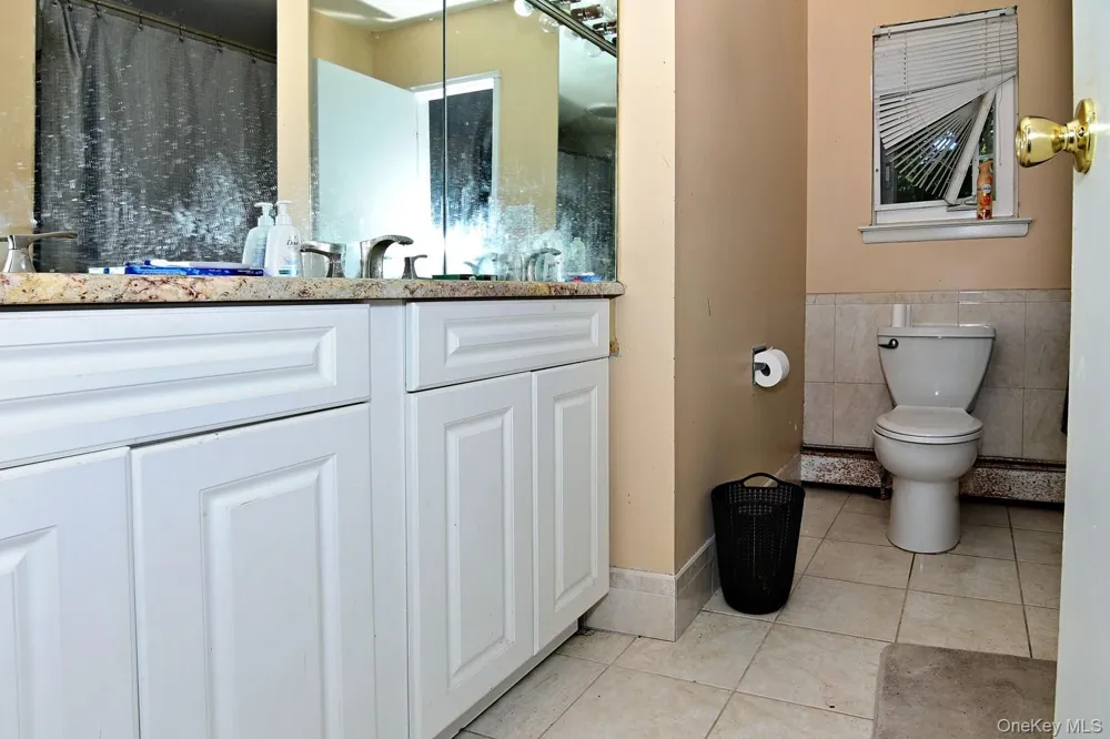 36 Willow Street Selden, NY 11784
