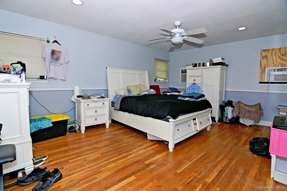 36 Willow Street Selden, NY 11784