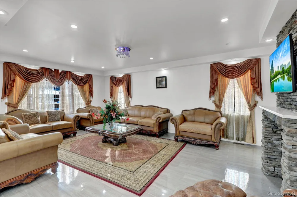 120 Majestic Drive Dix Hills, NY 11746