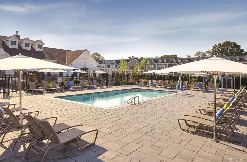 500 Sutton Court #84 Deer Park, NY 11729