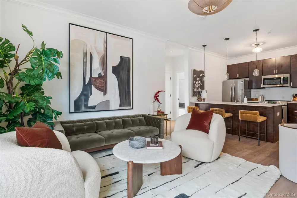 30 Lake Avenue #212 Saratoga Springs, NY 12866