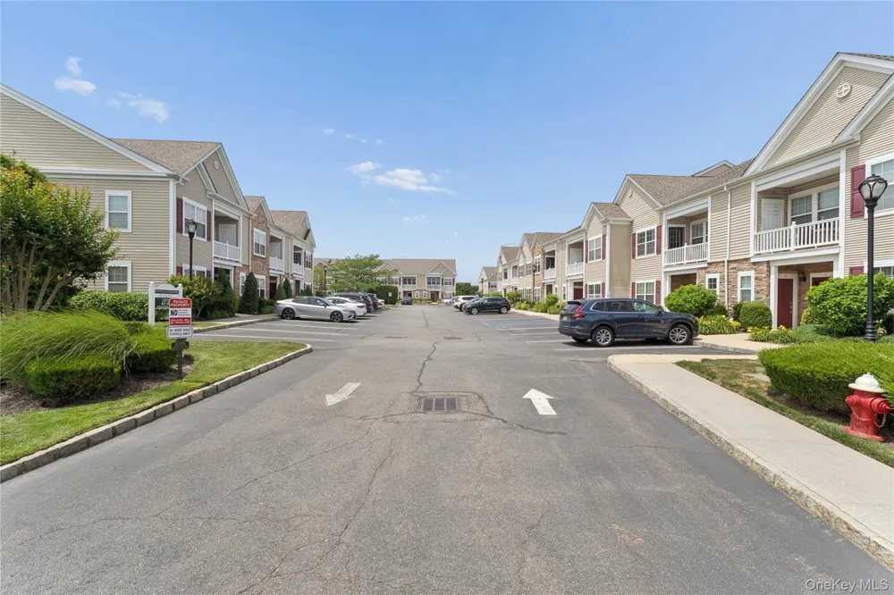 17 Strangford Court #109 Oceanside, NY 11572