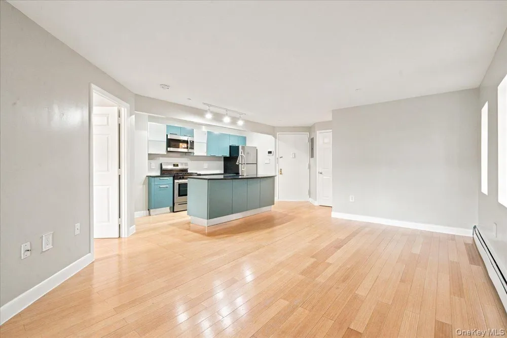 83-75 117th Street #4D Kew Gardens, NY 11415