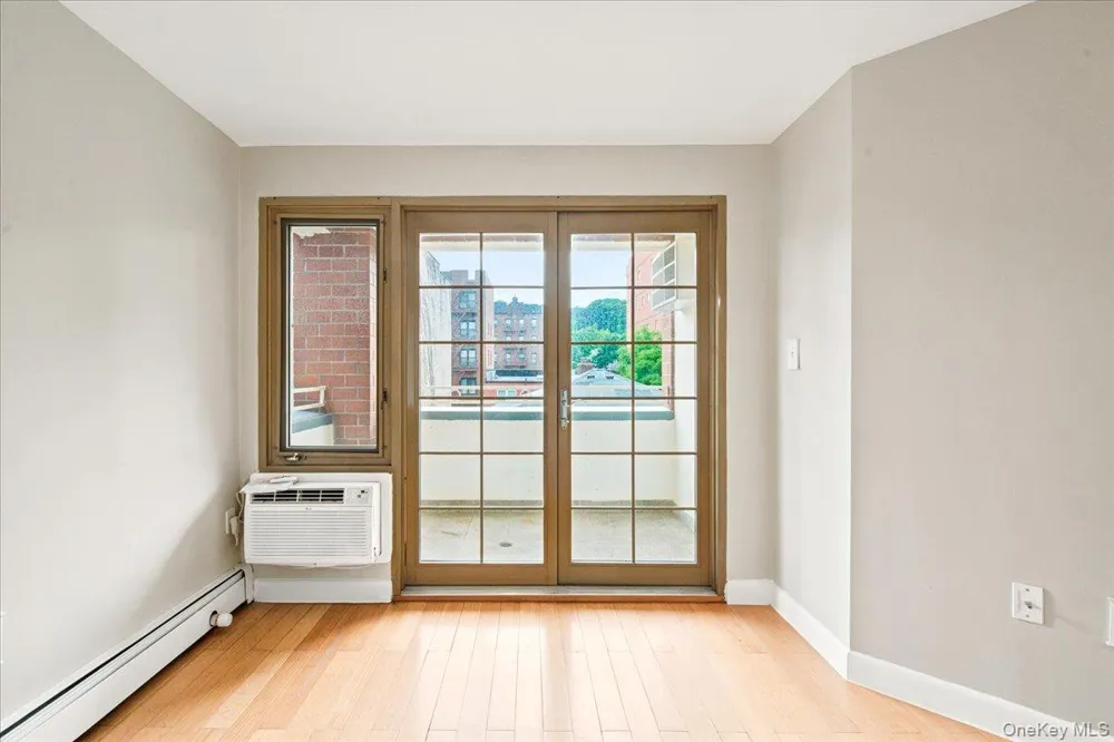 83-75 117th Street #4D Kew Gardens, NY 11415