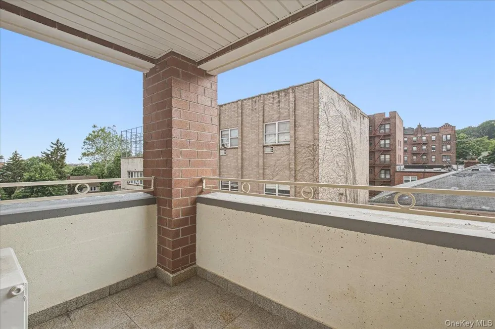 83-75 117th Street #4D Kew Gardens, NY 11415