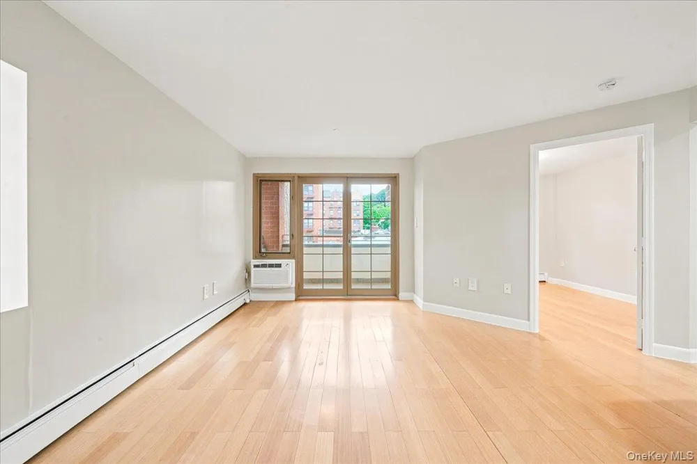 83-75 117th Street #4D Kew Gardens, NY 11415