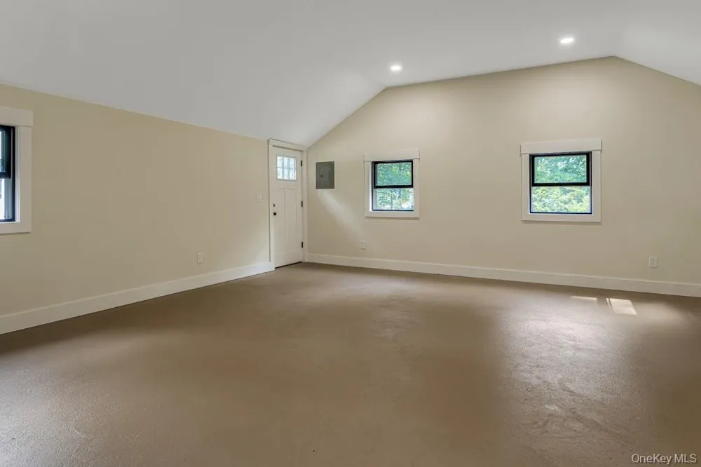 676 Hardscrabble Road Chappaqua, NY 10514