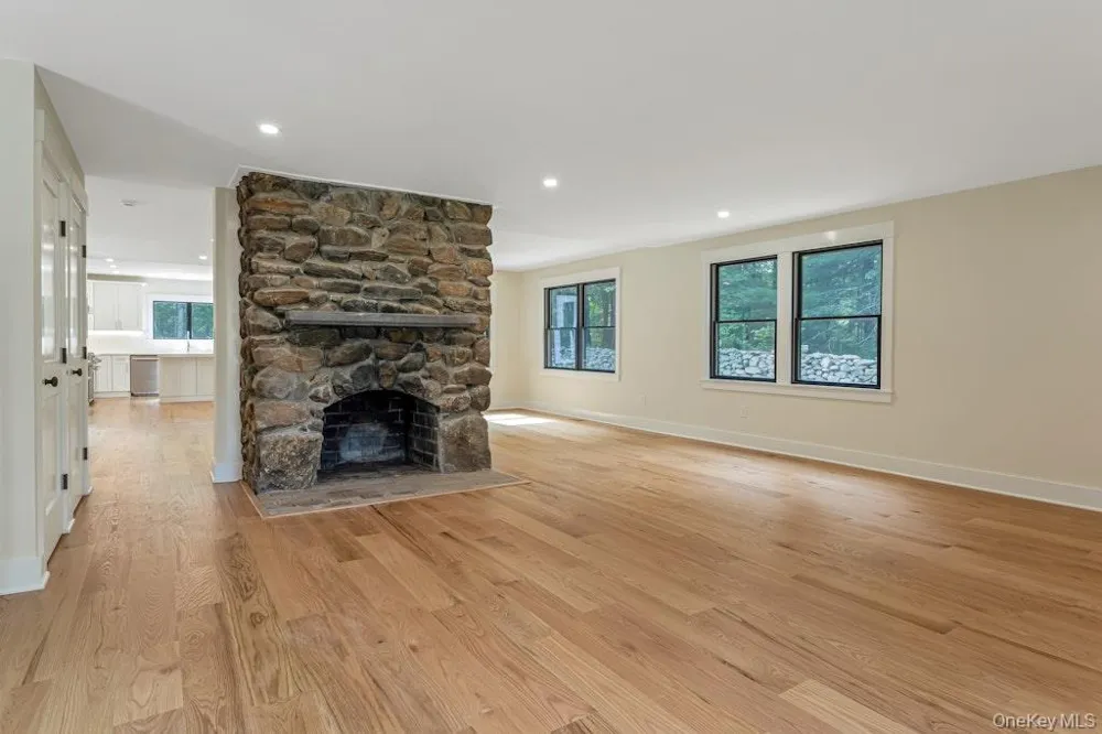 676 Hardscrabble Road Chappaqua, NY 10514