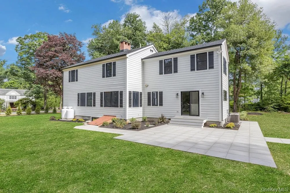 676 Hardscrabble Road Chappaqua, NY 10514