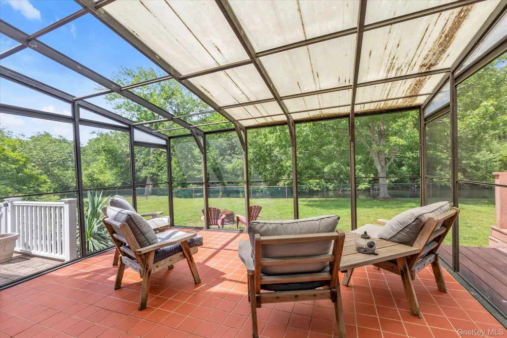 7 Freedom Court Babylon, NY 11702