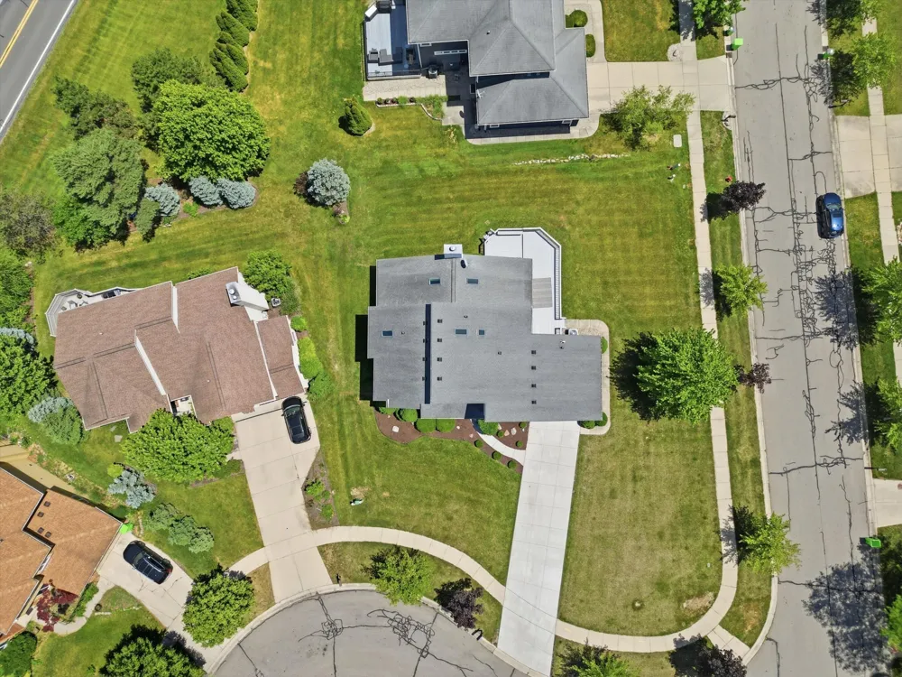 1657 Wake Robin Court Scio Township, MI 48103