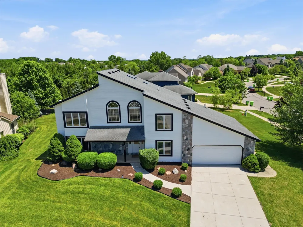 1657 Wake Robin Court Scio Township, MI 48103