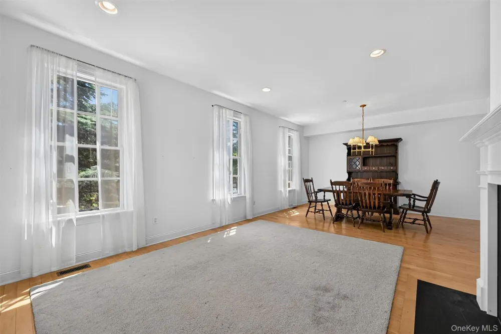 50 Cropsey Street Warwick, NY 10990