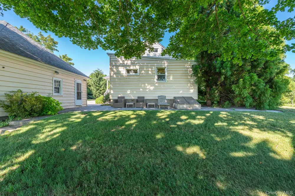2380 S Harbor Road Southold, NY 11971