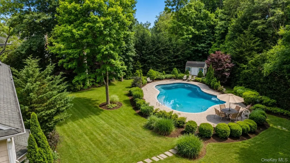 193 Pidgeon Hill Road South Huntington, NY 11746