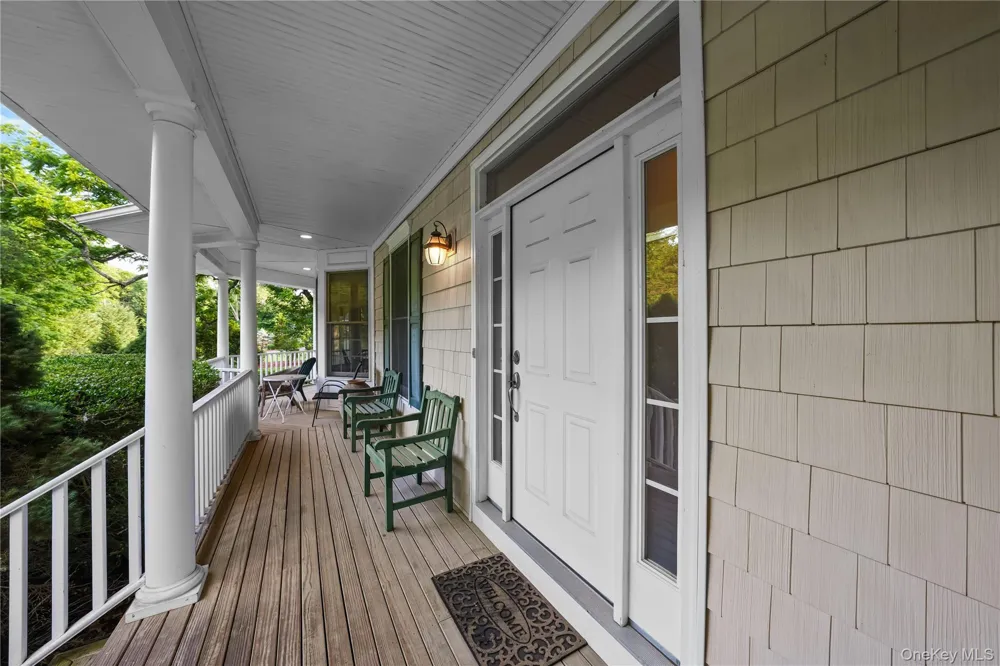 193 Pidgeon Hill Road South Huntington, NY 11746