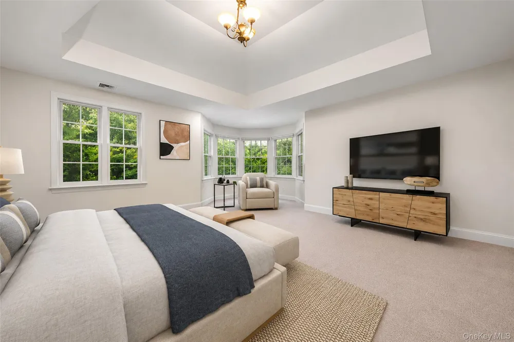 193 Pidgeon Hill Road South Huntington, NY 11746