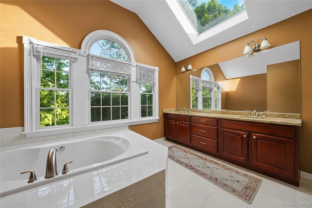 193 Pidgeon Hill Road South Huntington, NY 11746