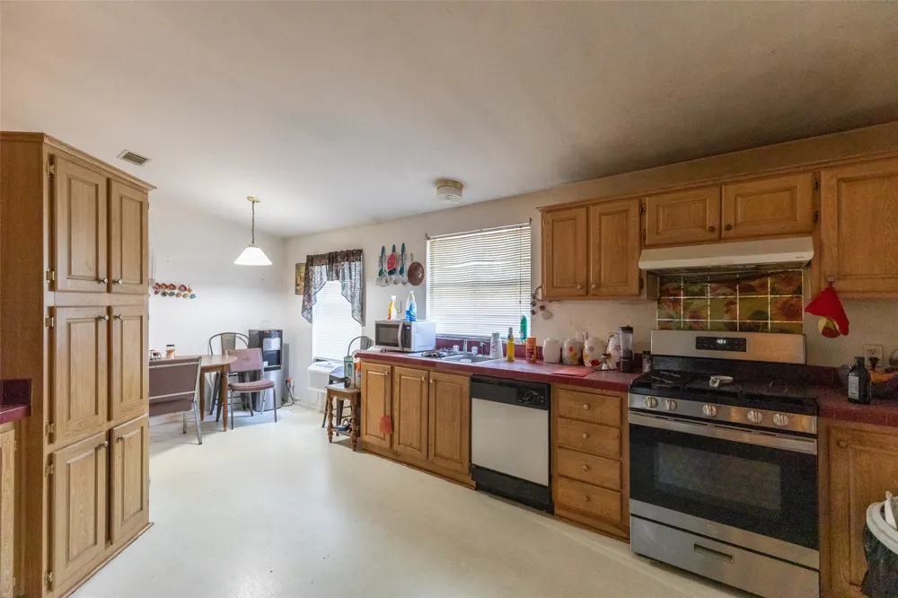7852 Fm 603 Clyde, TX 79510