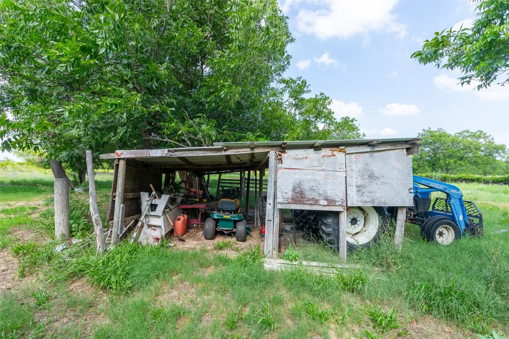 7852 Fm 603 Clyde, TX 79510