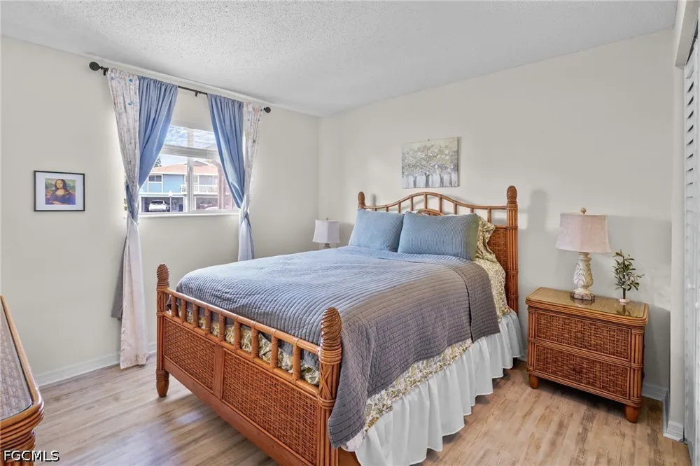 Queen Elizabeth Way #1 Fort Myers, FL 33907