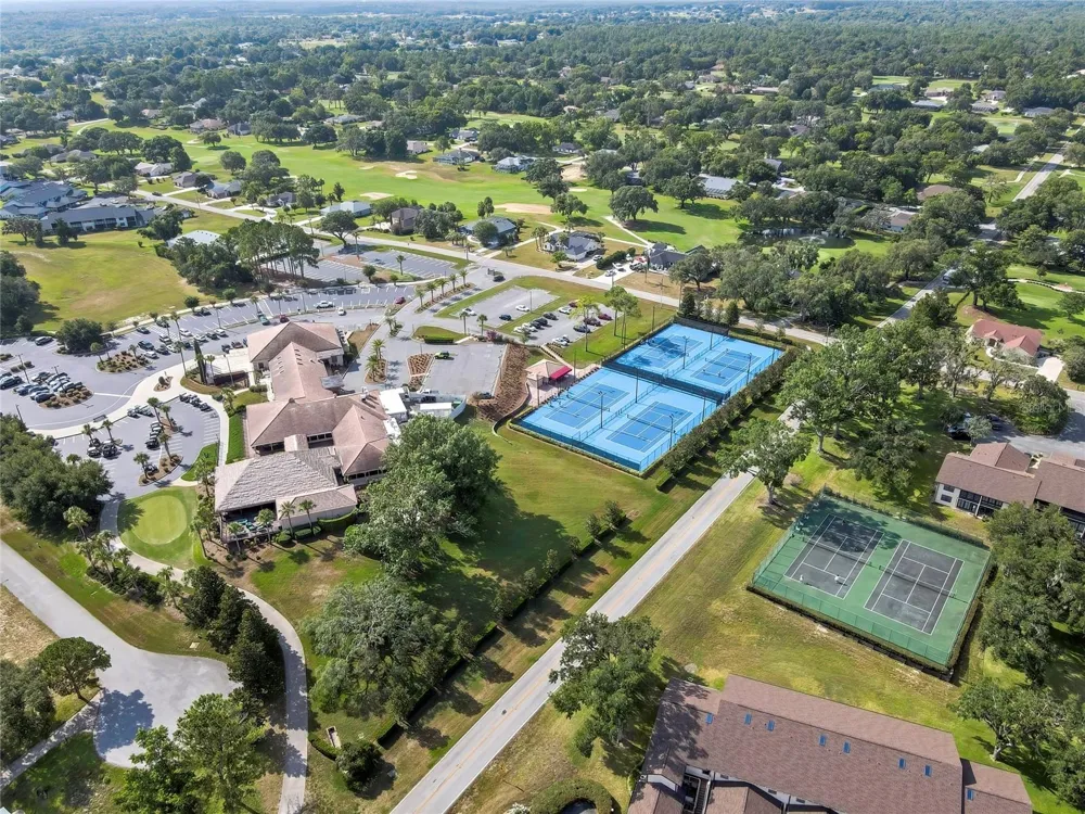 368 E FALCONRY COURT Hernando, FL 34442