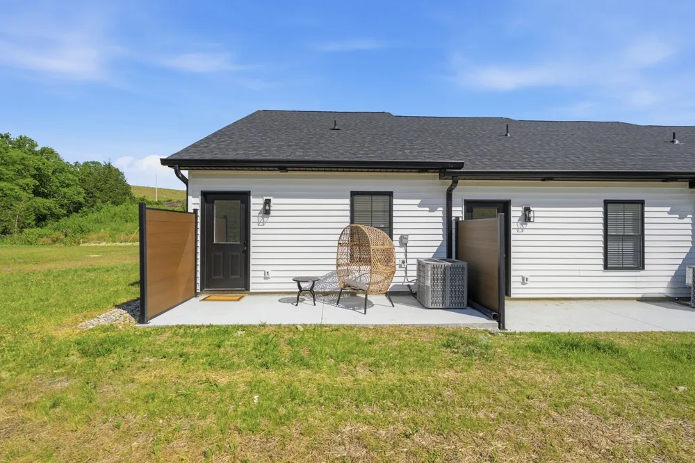 143 Deer Valley Drive E #143 Gordonsville, TN 38563