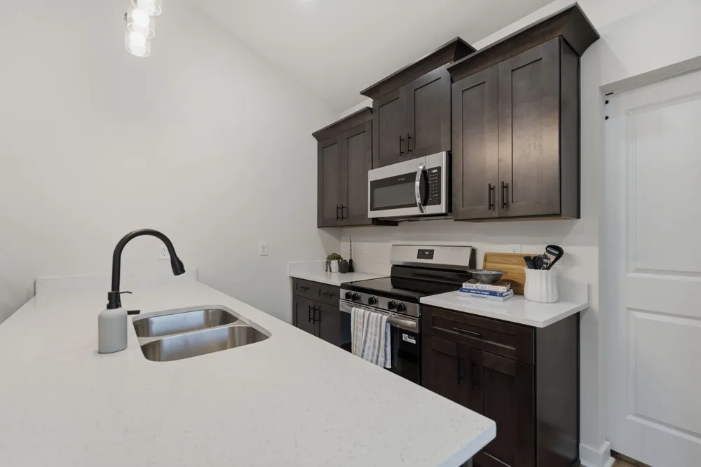 141 Deer Valley Drive E #141 Gordonsville, TN 38563