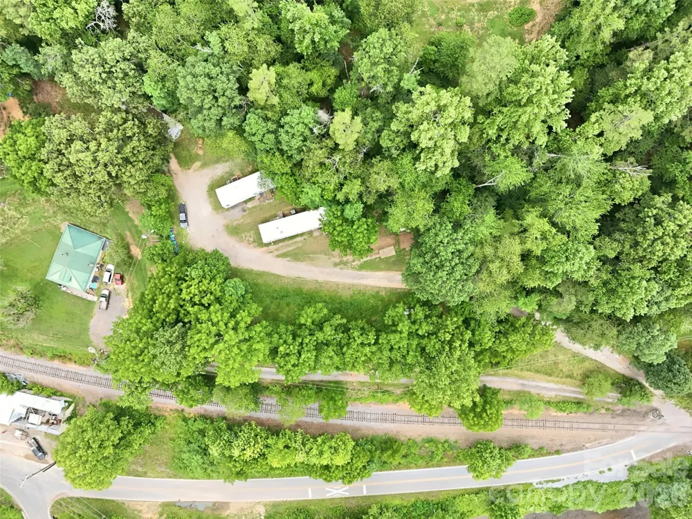 126 Lindsey Road Candler, NC 28715