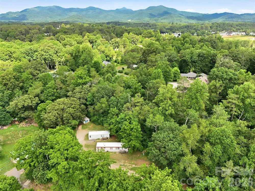 126 Lindsey Road Candler, NC 28715