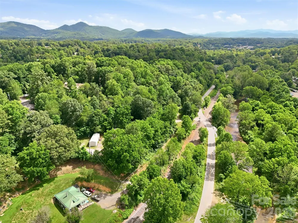 126 Lindsey Road Candler, NC 28715