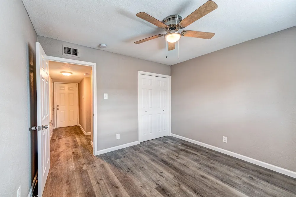 523 Spring Drive #4 Pasadena, TX 77504