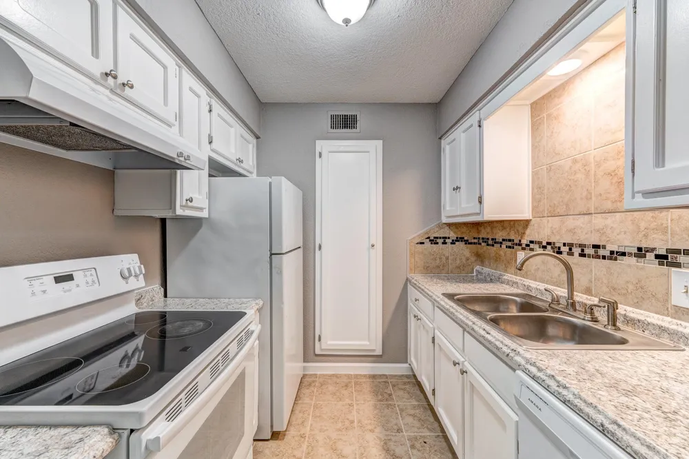 523 Spring Drive #4 Pasadena, TX 77504