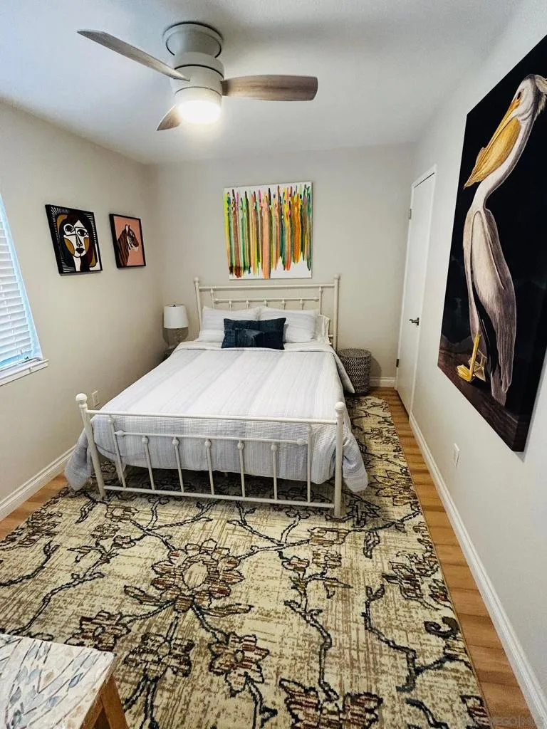 6135 Montecito Dr #5 Palm Springs, CA 92264