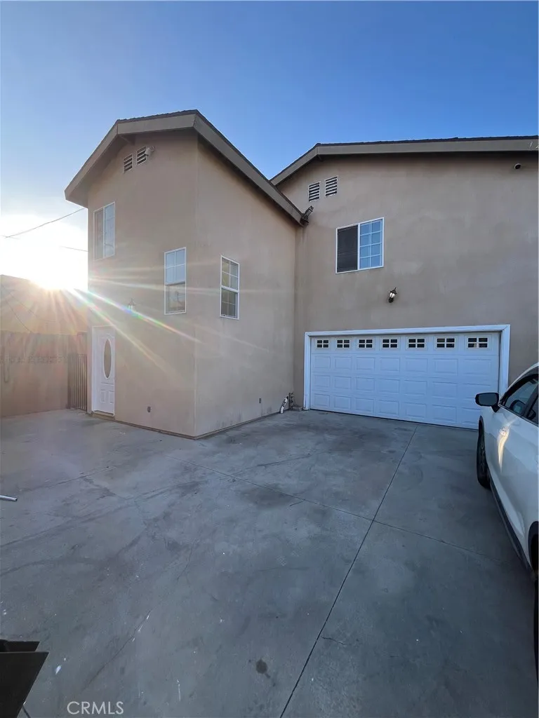 123 W 66th Los Angeles, CA 90003