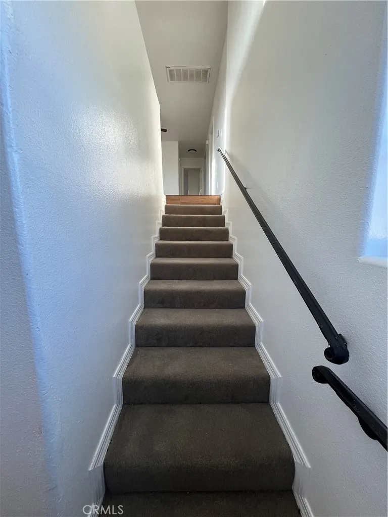 123 W 66th Los Angeles, CA 90003