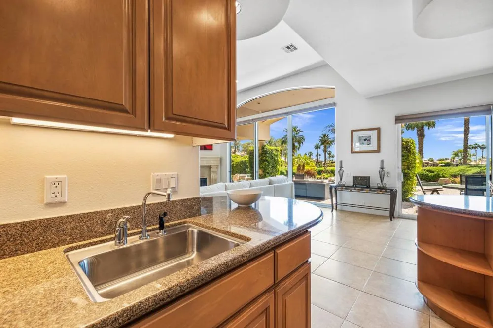 48474 Vista Palomino La Quinta, CA 92253