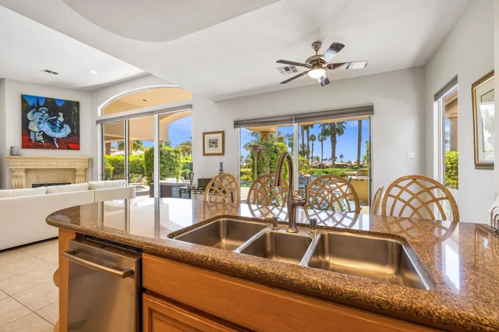 48474 Vista Palomino La Quinta, CA 92253