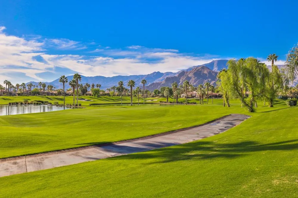 48474 Vista Palomino La Quinta, CA 92253