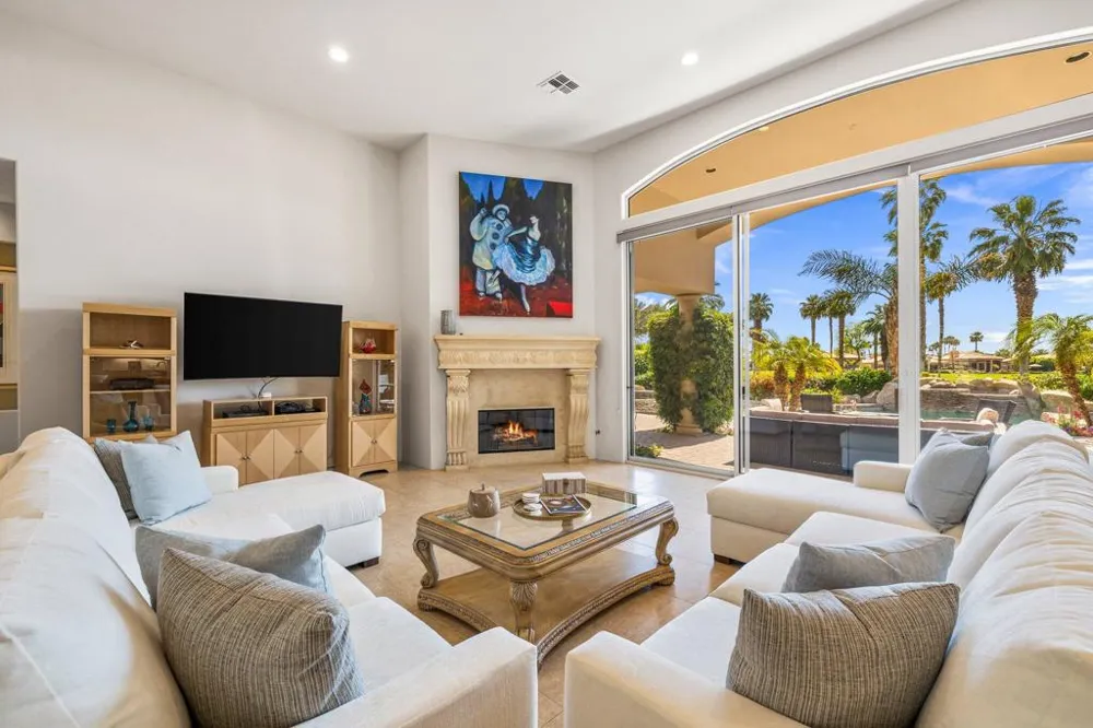 48474 Vista Palomino La Quinta, CA 92253