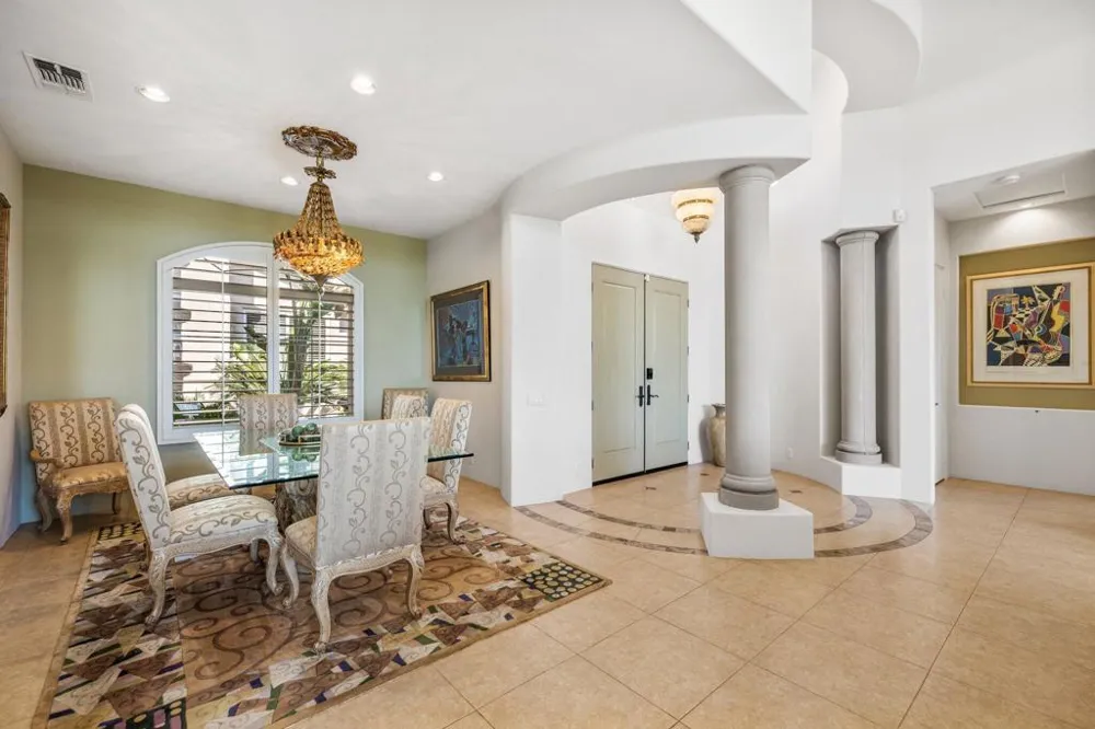 48474 Vista Palomino La Quinta, CA 92253