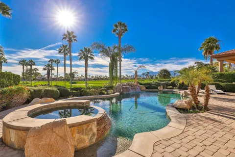 48474 Vista Palomino