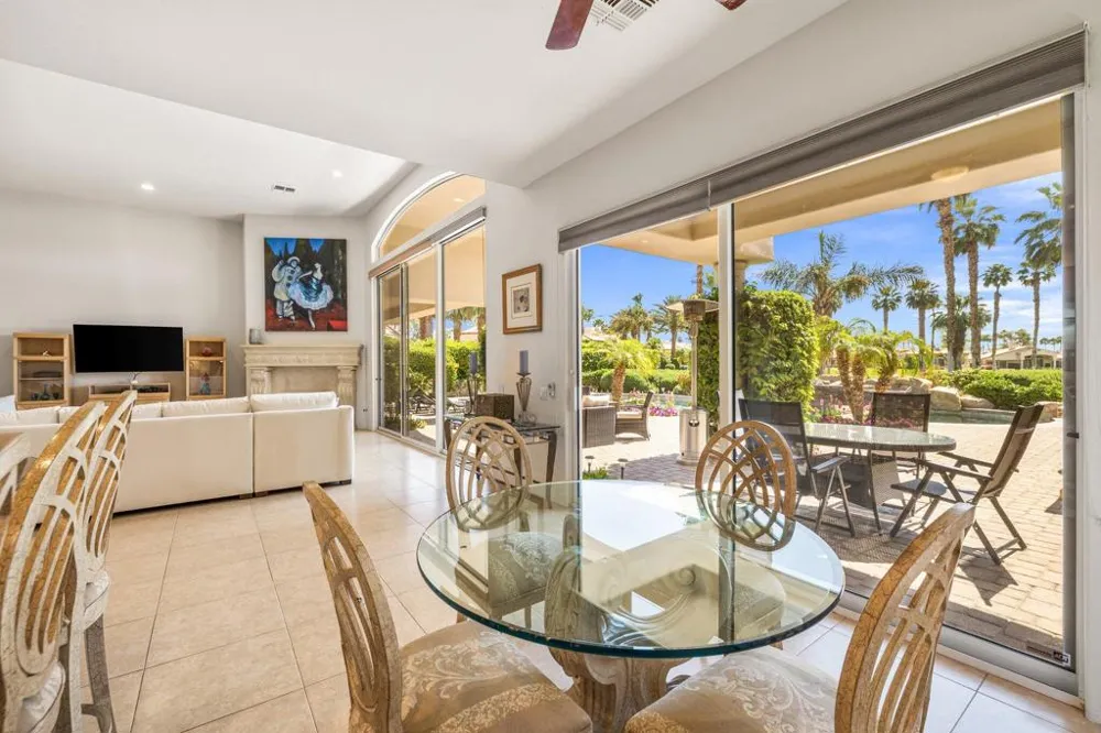 48474 Vista Palomino La Quinta, CA 92253